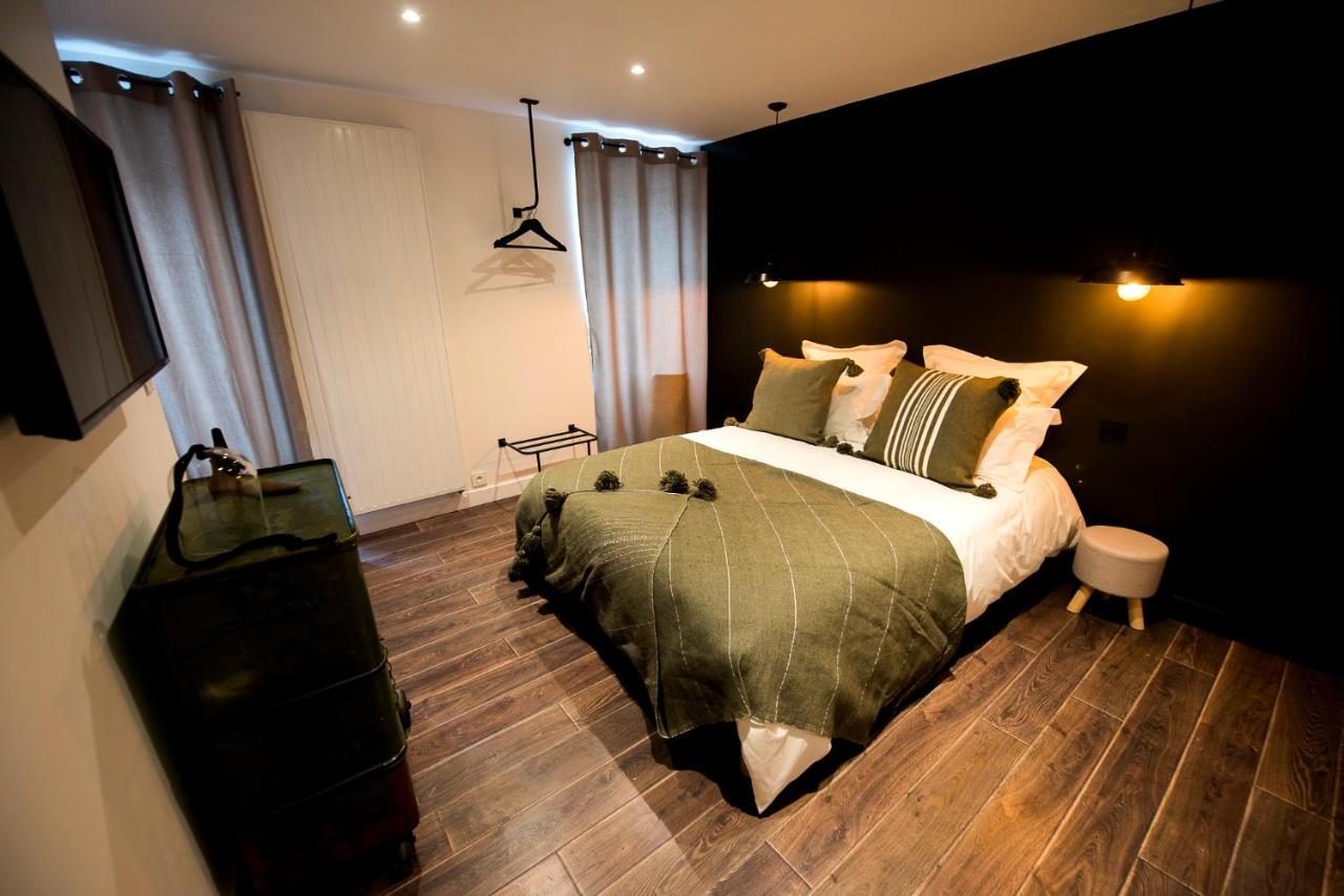 La Petite Valise Hotel Ploudalmezeau ภายนอก รูปภาพ