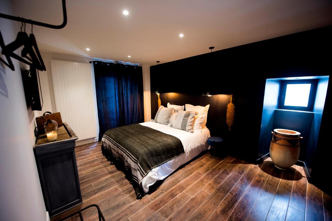 La Petite Valise Hotel Ploudalmezeau ภายนอก รูปภาพ