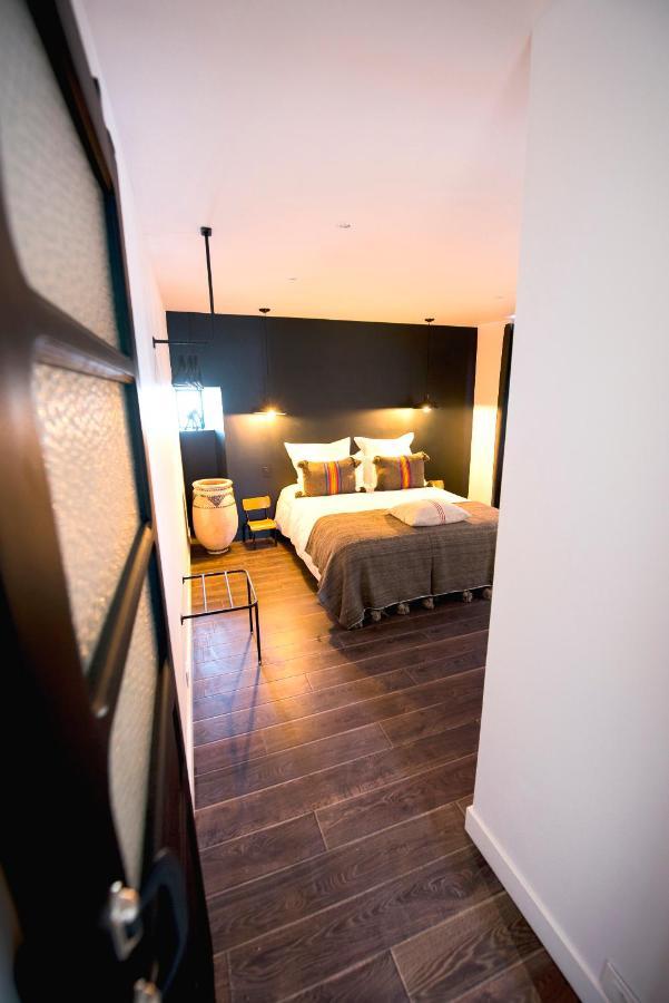 La Petite Valise Hotel Ploudalmezeau ภายนอก รูปภาพ